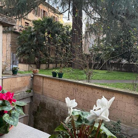 Il Giardinetto Di Elelu' Private Garage Apartman Orvieto Kültér fotó