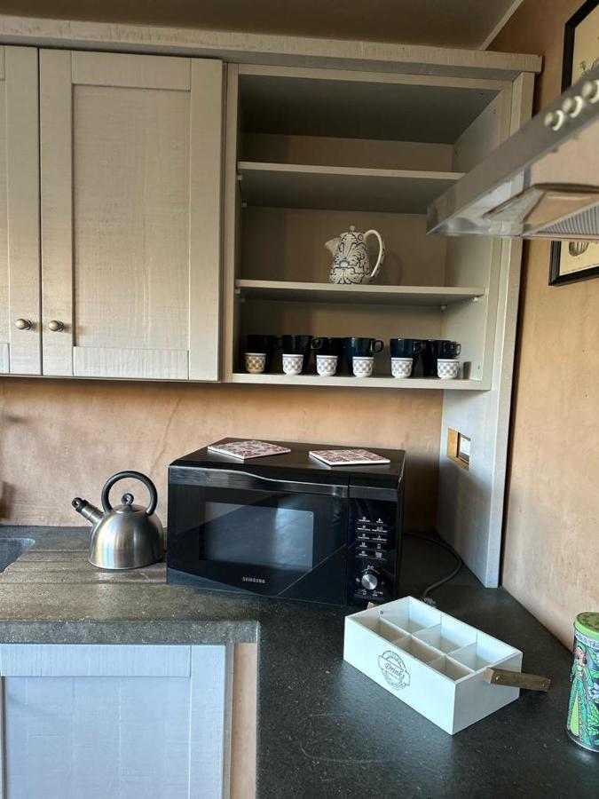 Il Giardinetto Di Elelu' Private Garage Apartman Orvieto Kültér fotó
