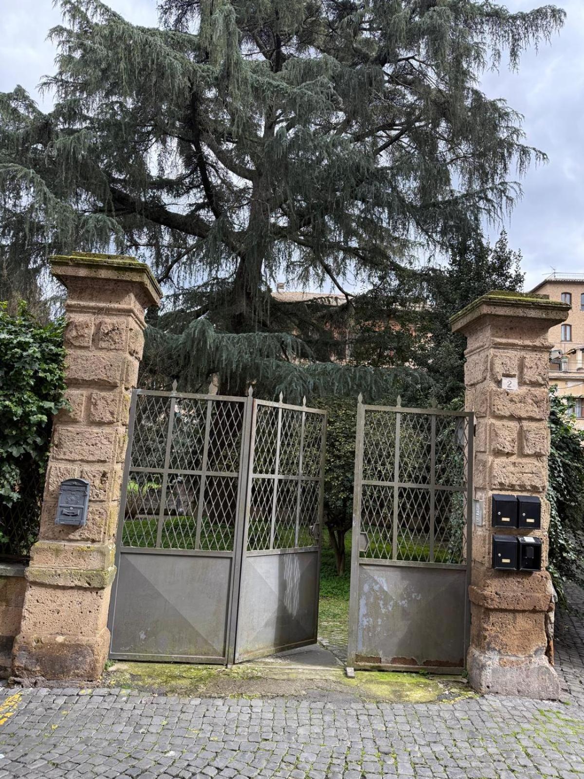 Il Giardinetto Di Elelu' Private Garage Apartman Orvieto Kültér fotó